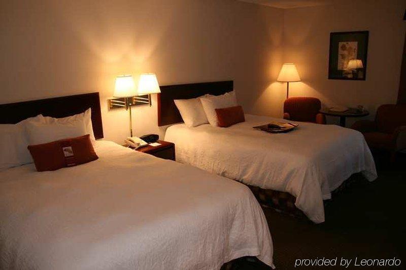 Hampton Inn Bremen Номер фото